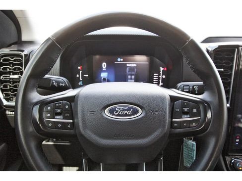 Used 2024 Ford Ranger XLT w/ Technology Package RWD image 15