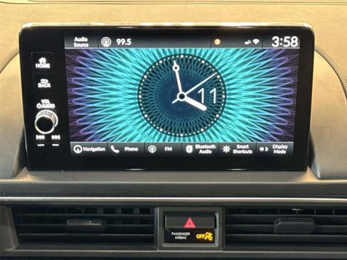 Used 2023 Honda Pilot Touring image 12