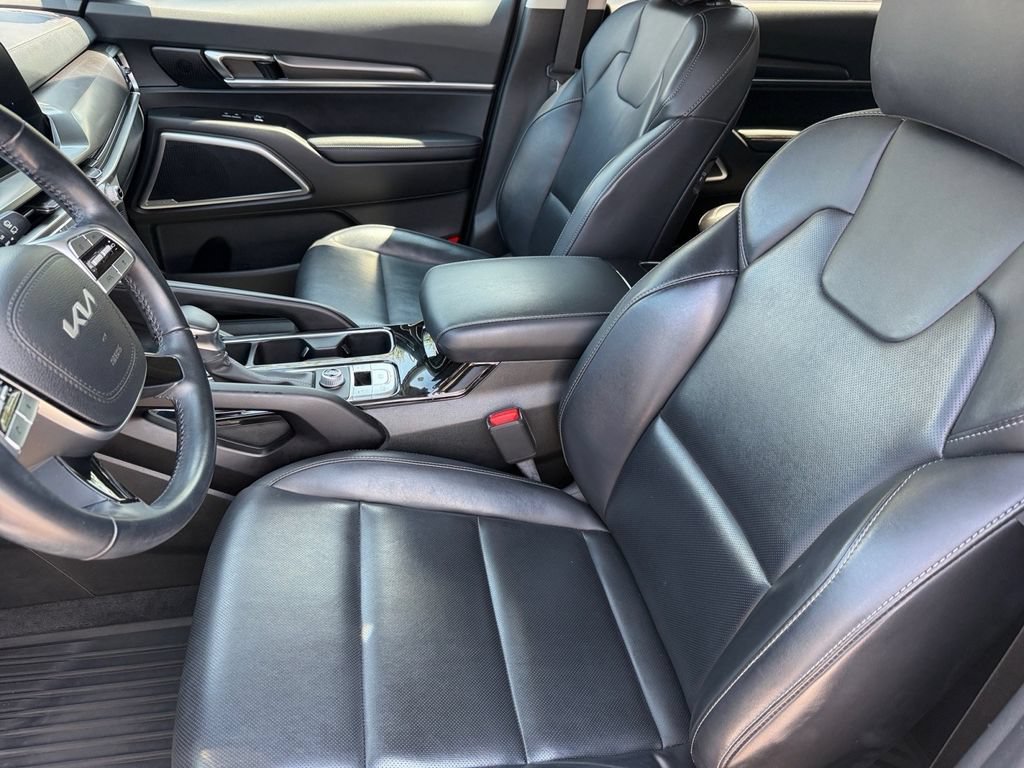 Used 2024 Kia Telluride S w/ S Sunroof Package FWD image 10