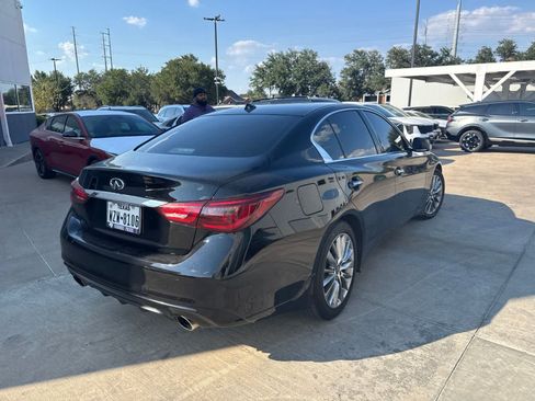 Used 2019 INFINITI Q50 Luxe w/ Essential Package (3.0T Luxe) AWD/4WD image 8