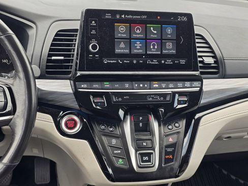 Used 2025 Honda Odyssey Elite image 16