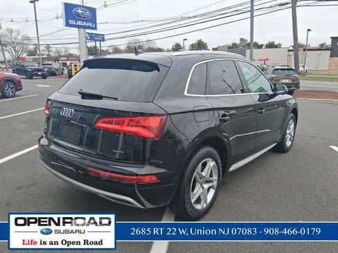 Used 2019 Audi Q5 2.0T Premium w/ Convenience Package image 7