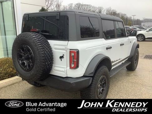 Certified 2023 Ford Bronco Wildtrak AWD/4WD image 3