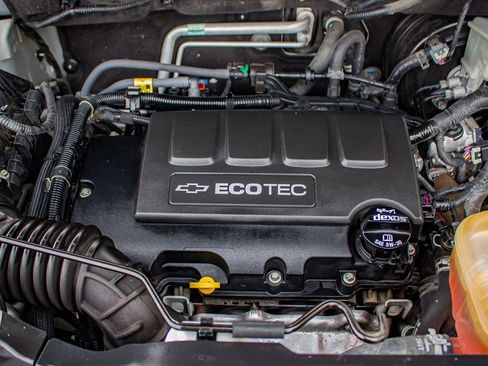 Used 2017 Chevrolet Trax LT w/ LT Convenience Package image 36