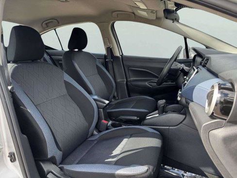 Used 2023 Nissan Versa SV FWD image 48