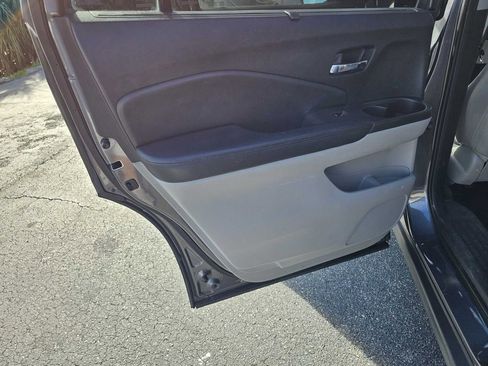 Used 2017 Honda Pilot Elite image 8