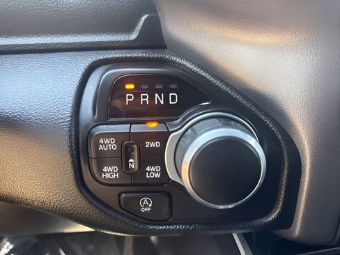 Used 2022 RAM 1500 Big Horn AWD/4WD image 22