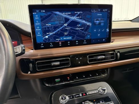 Used 2022 Lincoln Nautilus Reserve w/ Equipment Group 201A image 19