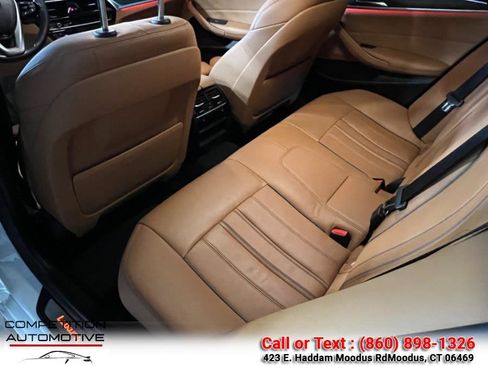 Used 2019 BMW 540i xDrive 540i xDrive Sedan w/ Premium Package image 8