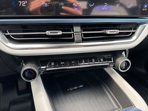 New 2026 Chevrolet Equinox EV LT image 15