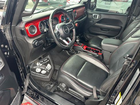 Used 2019 Jeep Wrangler Unlimited Rubicon AWD/4WD image 9