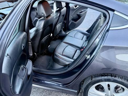 Used 2016 Chevrolet Cruze Premier w/ RS Package FWD image 5