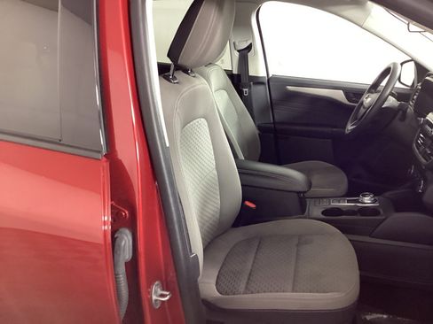 Used 2022 Ford Escape SE AWD/4WD image 8
