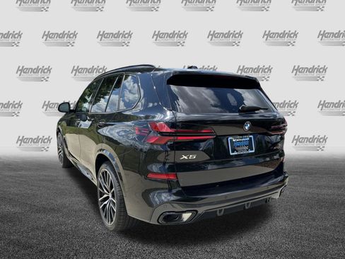 New 2026 BMW X5 xDrive40i w/ M Sport Package AWD/4WD image 8