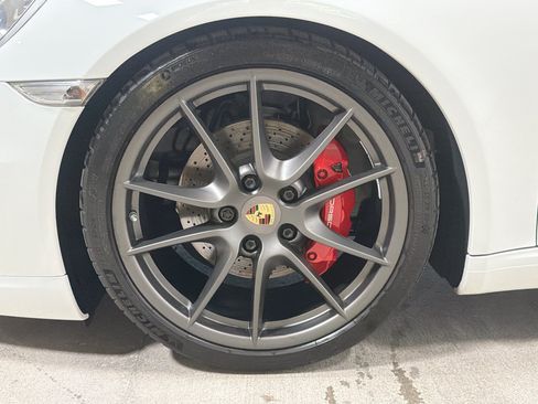 Certified 2014 Porsche 911 Carrera S RWD image 38