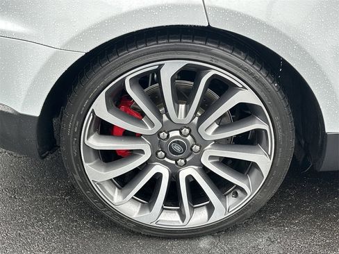 Used 2017 Land Rover Range Rover Sport Supercharged image 17