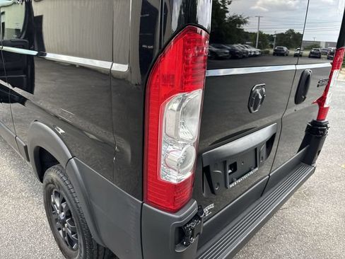 Used 2023 RAM ProMaster 2500 w/ Black Appearance Package FWD image 31
