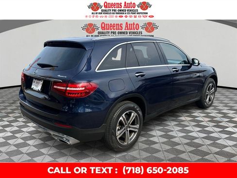 Used 2019 Mercedes-Benz GLC 300 4MATIC w/ Premium Package image 7