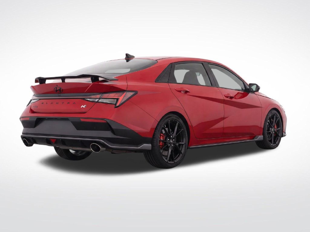 Used 2025 Hyundai Elantra N FWD image 3