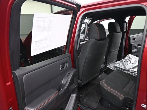 Used 2024 Nissan Frontier PRO-4X w/ Off-Road Protection Package image 39