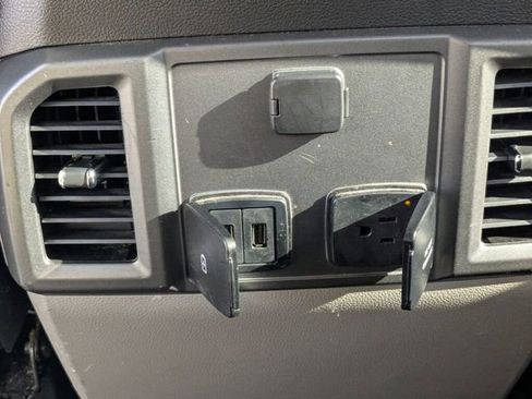 Used 2020 Ford F150 XLT w/ Equipment Group 302A Luxury image 19