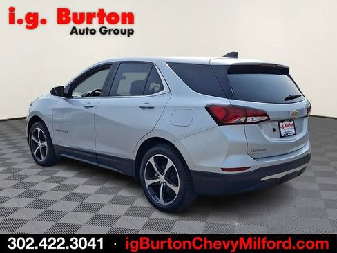 Used 2022 Chevrolet Equinox LT FWD image 4