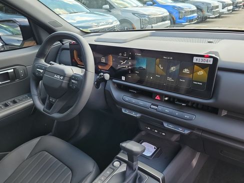 New 2027 Kia Seltos X-Line S AWD/4WD image 8