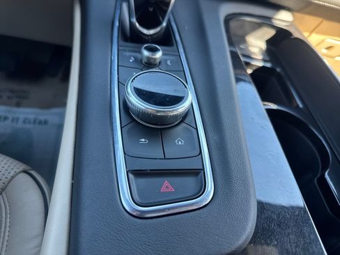 Used 2021 Cadillac Escalade Premium Luxury w/ Driver Assist Tech Package AWD/4WD image 22
