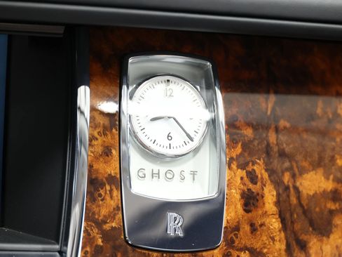 Used 2013 Rolls-Royce Ghost RWD image 44