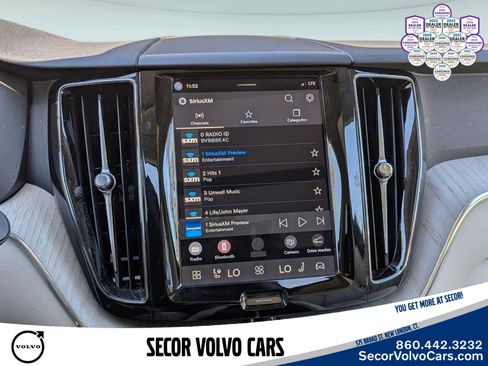 Used 2023 Volvo XC60 B5 Plus w/ Climate Package AWD/4WD image 21