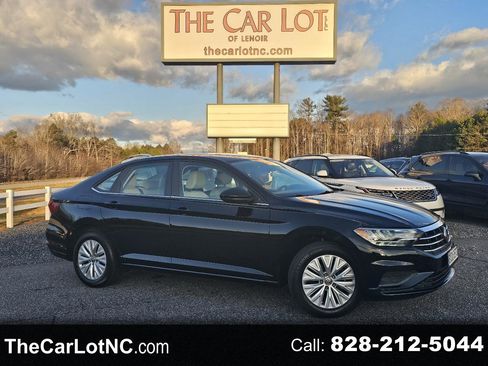 Used 2019 Volkswagen Jetta S image 1