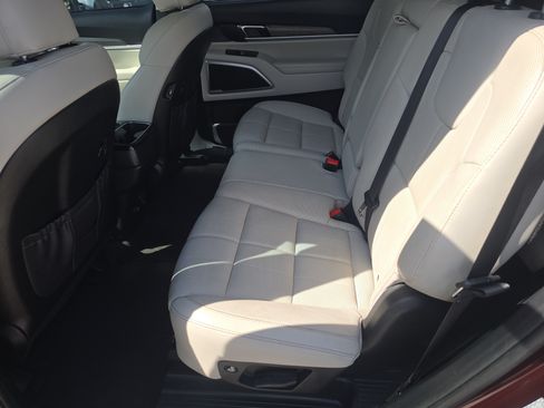 Used 2020 Kia Telluride EX FWD image 17