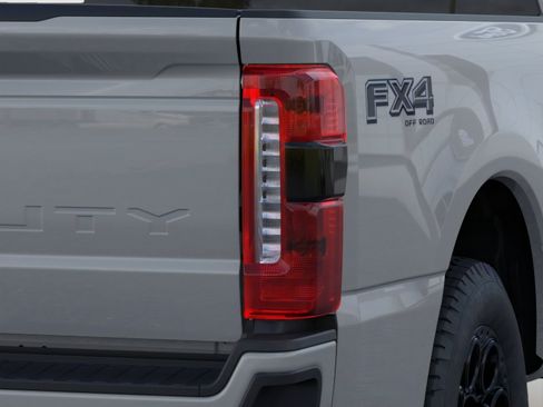 New 2026 Ford F350 Lariat w/ Black Appearance Package AWD/4WD image 21