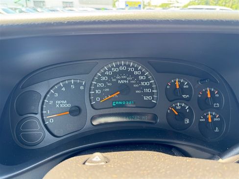 Used 2004 GMC Yukon SLT w/ 1SD Preferred Equipment Group AWD/4WD image 12