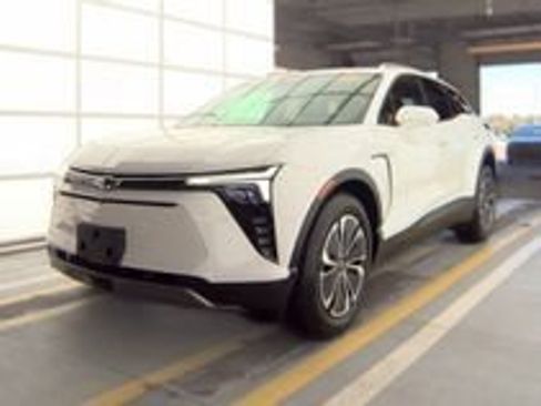 Used 2024 Chevrolet Blazer EV LT AWD/4WD image 21