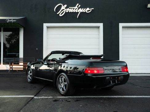 Used 1995 Porsche 968 Cabriolet RWD image 4