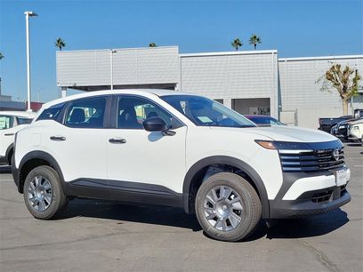 New 2026 Nissan Kicks S