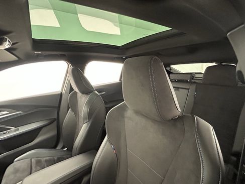 Used 2025 BMW X2 M35i image 28