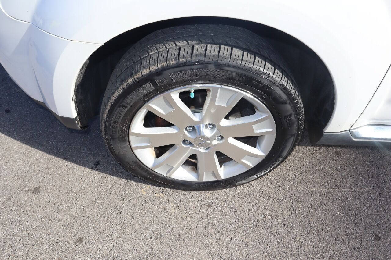 Used 2008 Mitsubishi Outlander SE FWD image 38