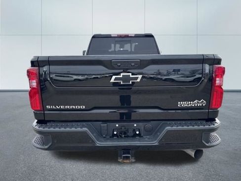 Used 2025 Chevrolet Silverado 3500 High Country w/ Technology Package image 3
