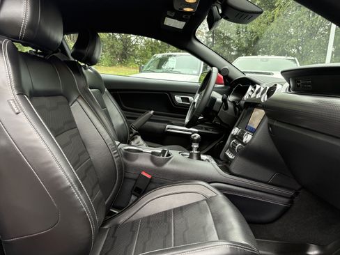 Used 2020 Ford Mustang GT Premium w/ GT Performance Package RWD image 13