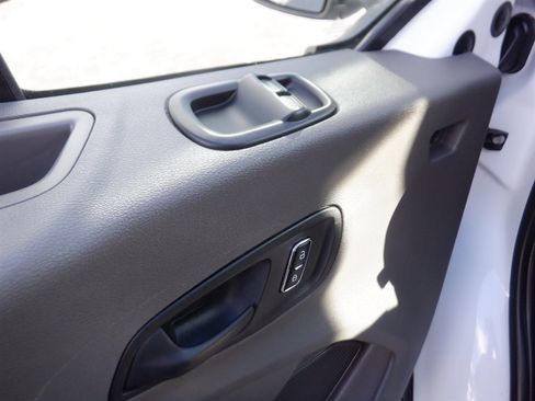 Used 2024 Ford Transit 350 XLT image 14