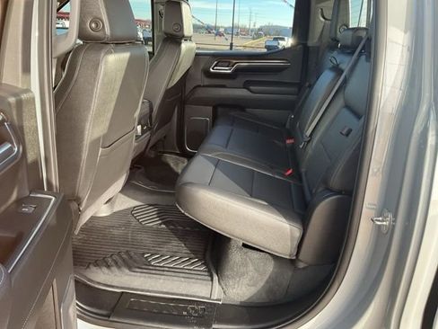 Used 2024 Chevrolet Silverado 1500 LT Trail Boss w/ Convenience Package II image 23