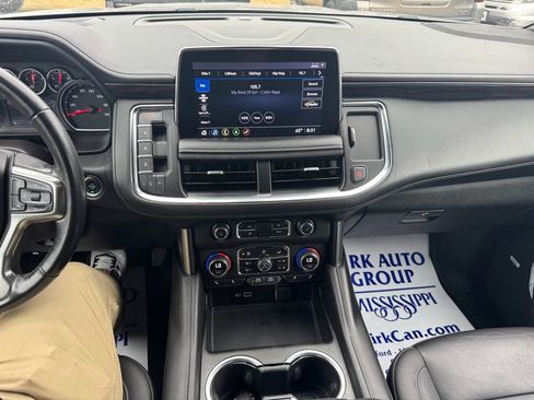 Used 2021 Chevrolet Tahoe Z71 w/ Rear Media and Nav Package image 24