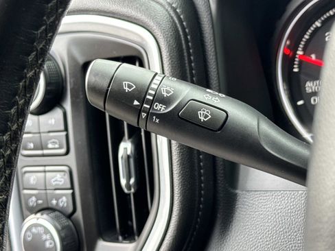 Used 2022 Chevrolet Silverado 1500 RST w/ Bed Protection Package image 8