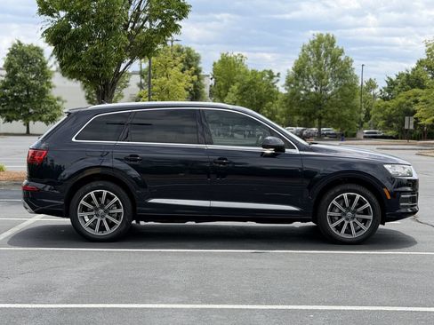 Used 2017 Audi Q7 3.0T Prestige w/ Prestige Package image 8