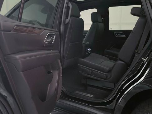 Used 2022 Chevrolet Tahoe LT AWD/4WD image 21