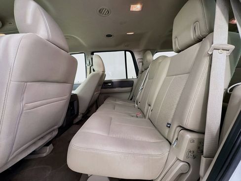 Used 2013 Ford Expedition XLT w/ HD Trailer Tow Pkg RWD image 27
