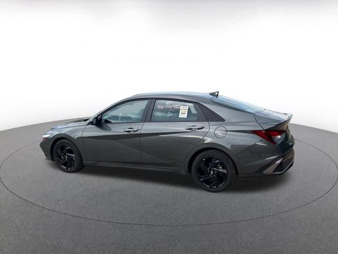 Used 2026 Hyundai Elantra Sport FWD image 10