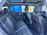Used 2024 GMC Terrain SLT w/ Infotainment Package II image 5